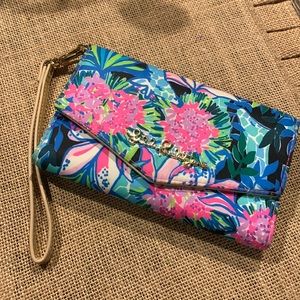 Lilly Pulitzer Wristlet Phone Case